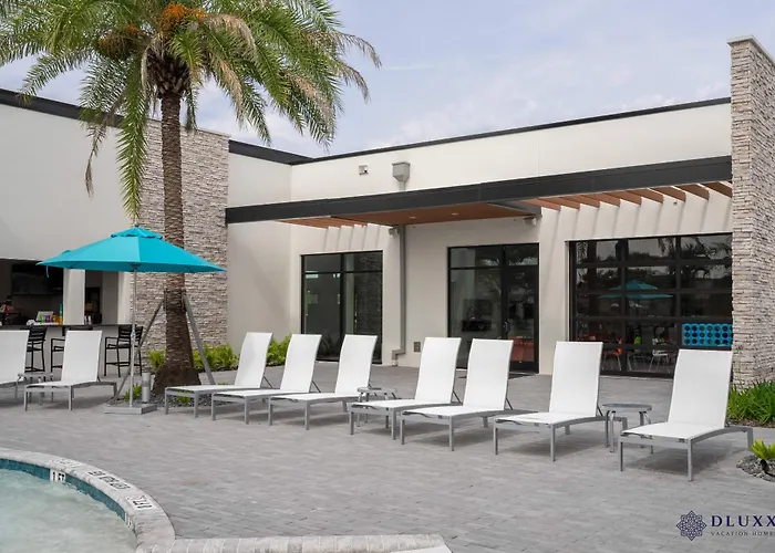 Brand New Top Elegance Home At Paradiso 6086